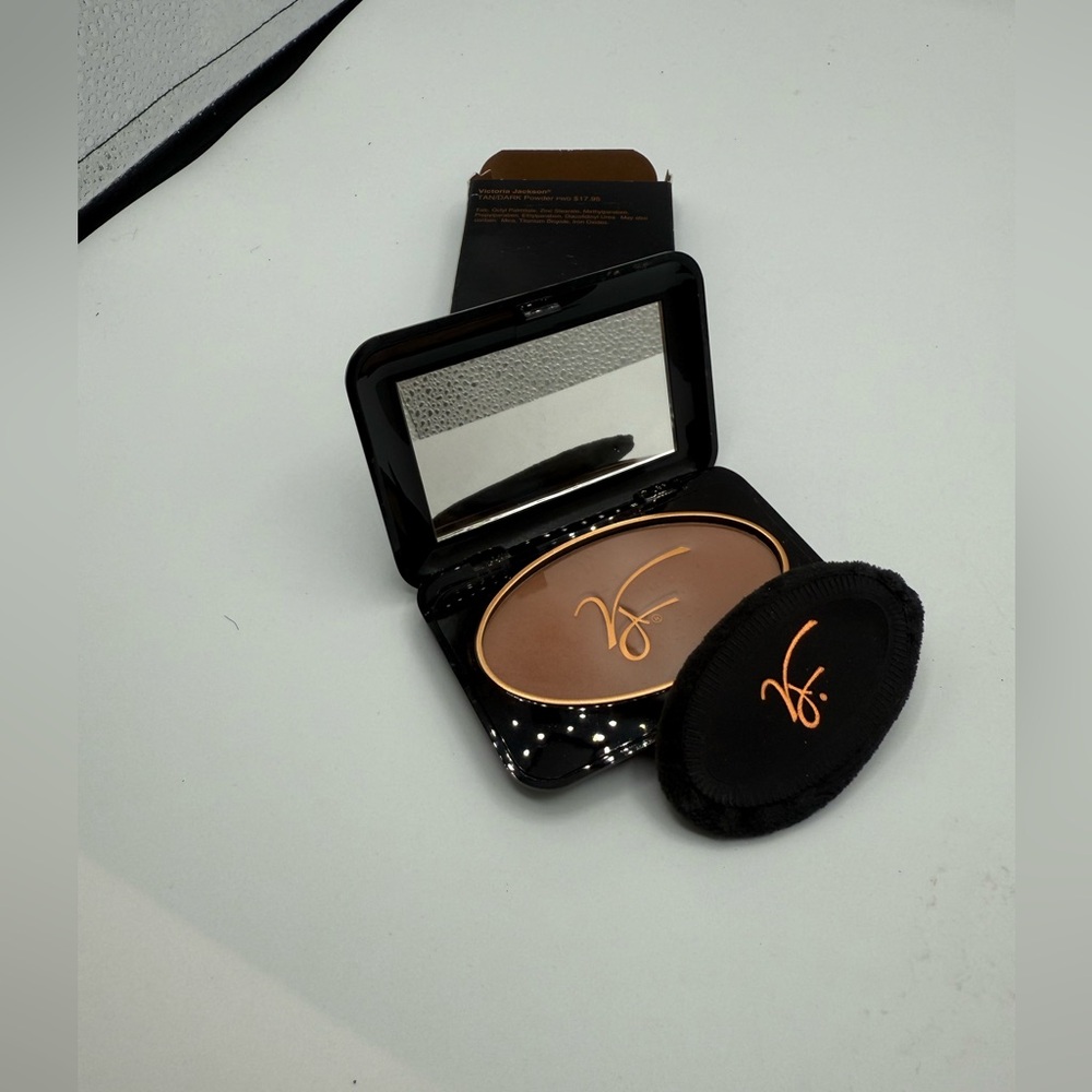 Victoria Jackson Tank Dark Powder New In Box